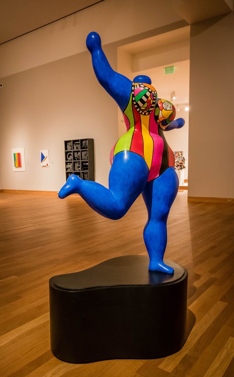 A Family-Friendly Art Stop With a Make-Your-Own Studio
