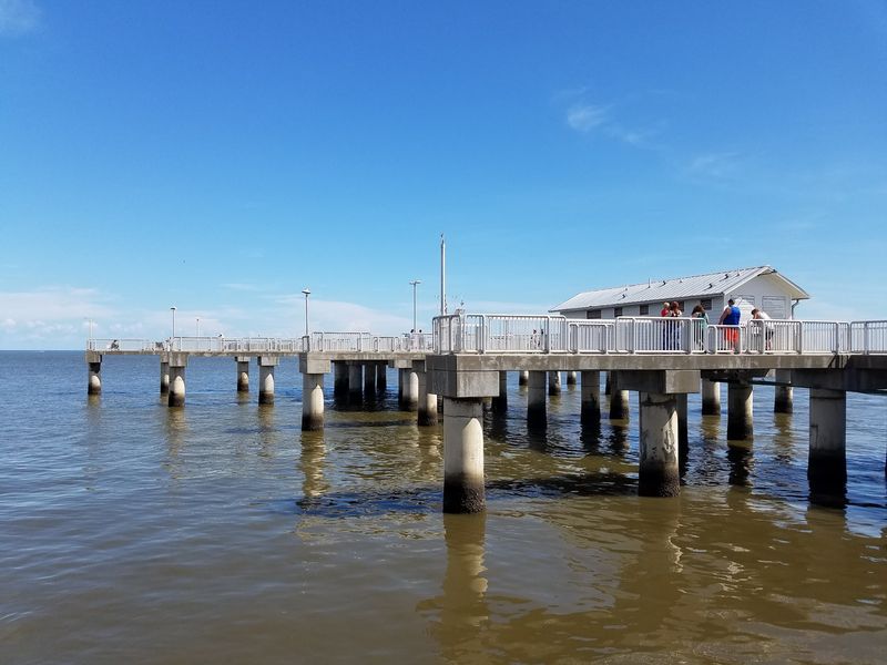 A Free Gulf Pier That Keeps Its Lights On All Night A Free Gulf Pier That Keeps Its Lights On All Night