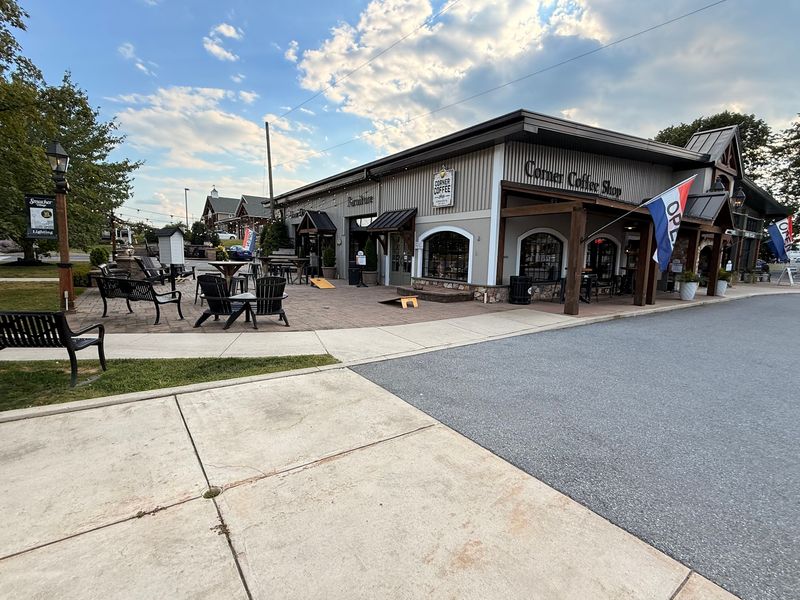 A Friendly Corner on Old Philadelphia Pike