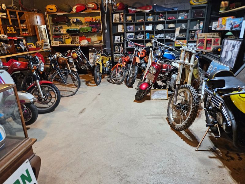 A Garage-Style Vibe for Riders and Road-Trippers A Garage-Style Vibe for Riders and Road-Trippers