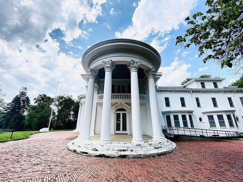 A Grand Address on Arbor Avenue