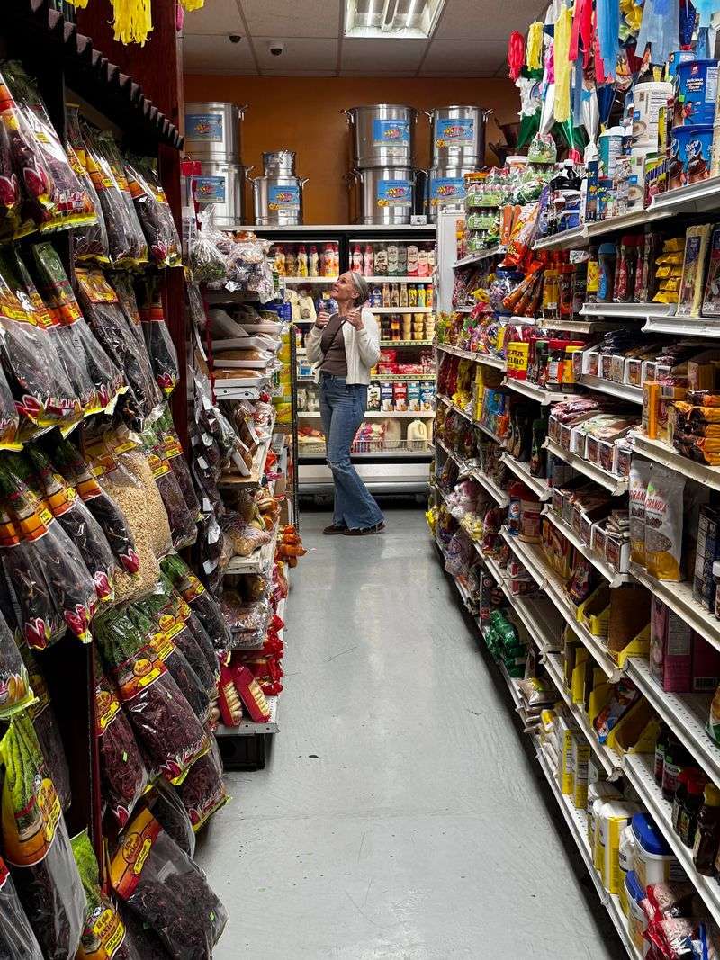 A Grocery Market Hiding in the Back A Grocery Market Hiding in the Back