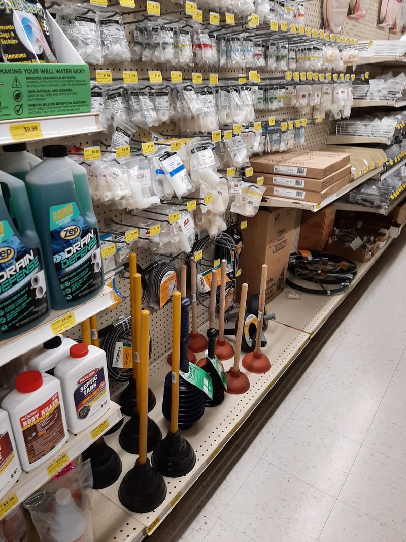 A Hardware Section Packed With Practical Finds A Hardware Section Packed With Practical Finds