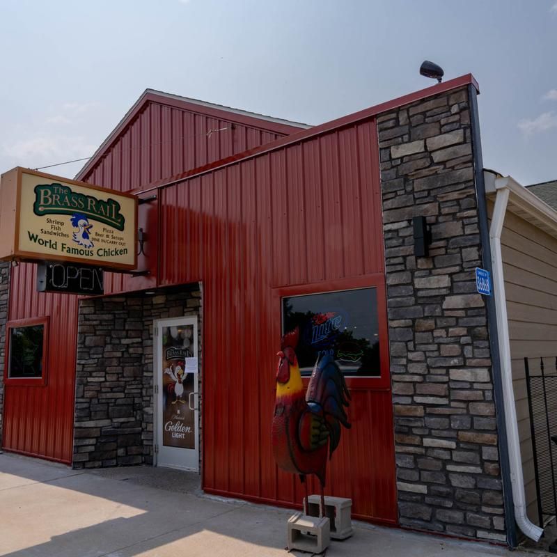 A Highway 65 Stop in Tiny Grandy A Highway 65 Stop in Tiny Grandy