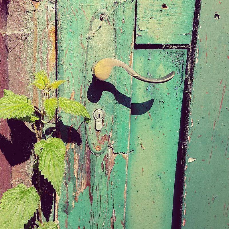A Loose Door Handle That Rattled Every Time It Opened A Loose Door Handle That Rattled Every Time It Opened