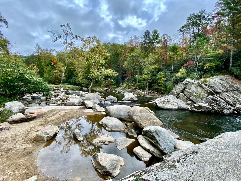 A Mountain Town That Earns a Spot on Your Fall List
