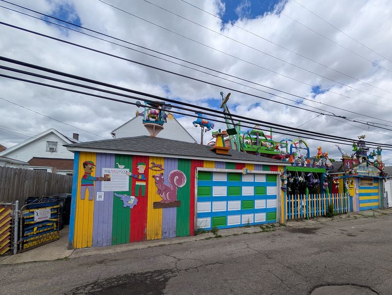 A Neighborhood Full of Stories