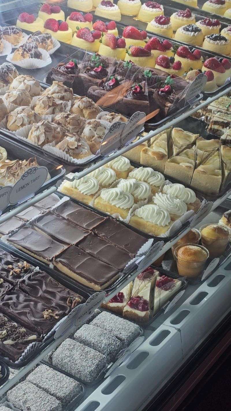 A Pastry Case That Makes Decisions Difficult