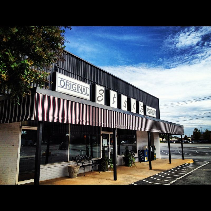 A Poinsett Highway Breakfast Landmark