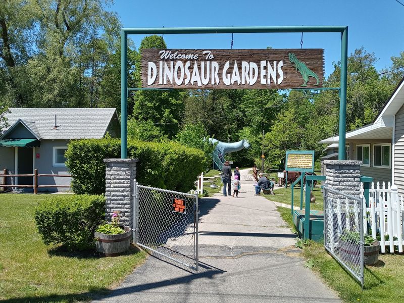 A Prehistoric Zoo Tucked Beside US-23