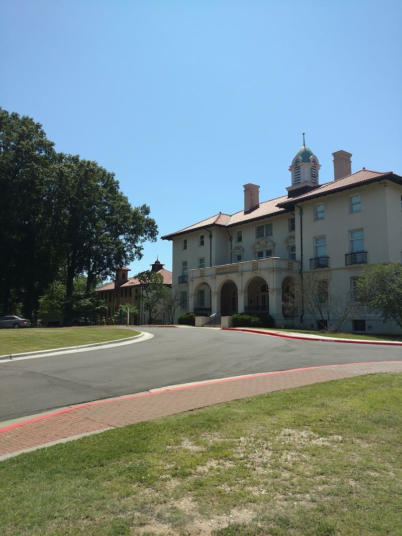 A Public Campus on Broad Street