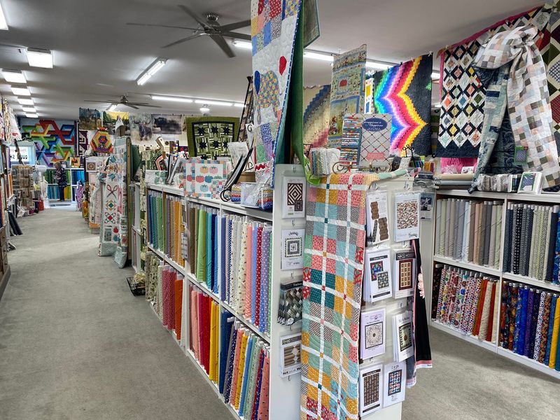 A Quilter's Hideout on West Ash Street A Quilter's Hideout on West Ash Street