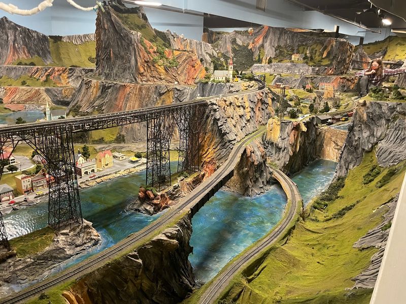 A Railway World Along Route 202