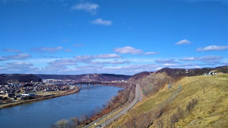 A River City on Ohio's Eastern Edge A River City on Ohio's Eastern Edge