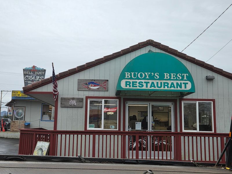 A Roadside Fish Shack on Seaside's South End