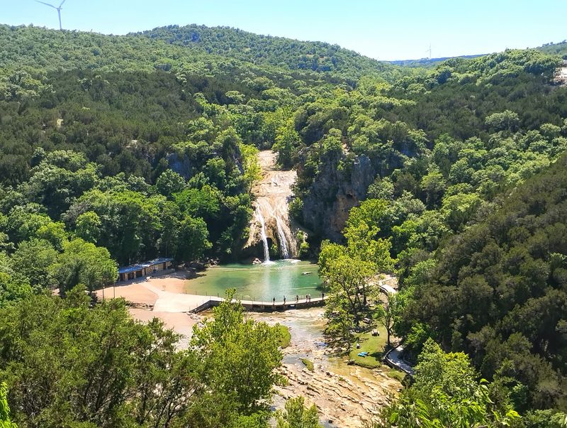 A Roadside Perch Above the Arbuckle Canyon