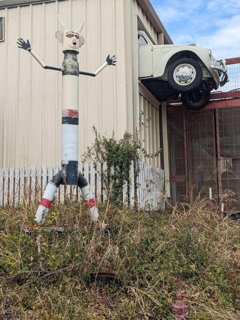 A Roadside Surprise on Old Route 66 A Roadside Surprise on Old Route 66