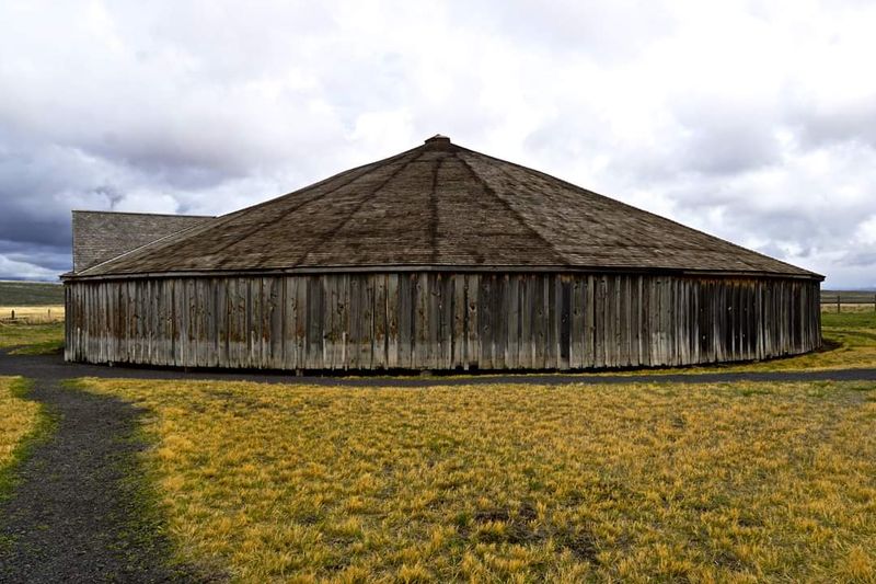 A Round Barn Rising from the Sagebrush