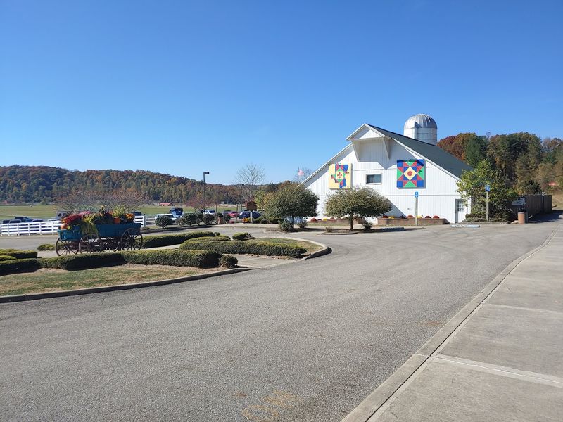 A Rural Setting At The Edge Of Town