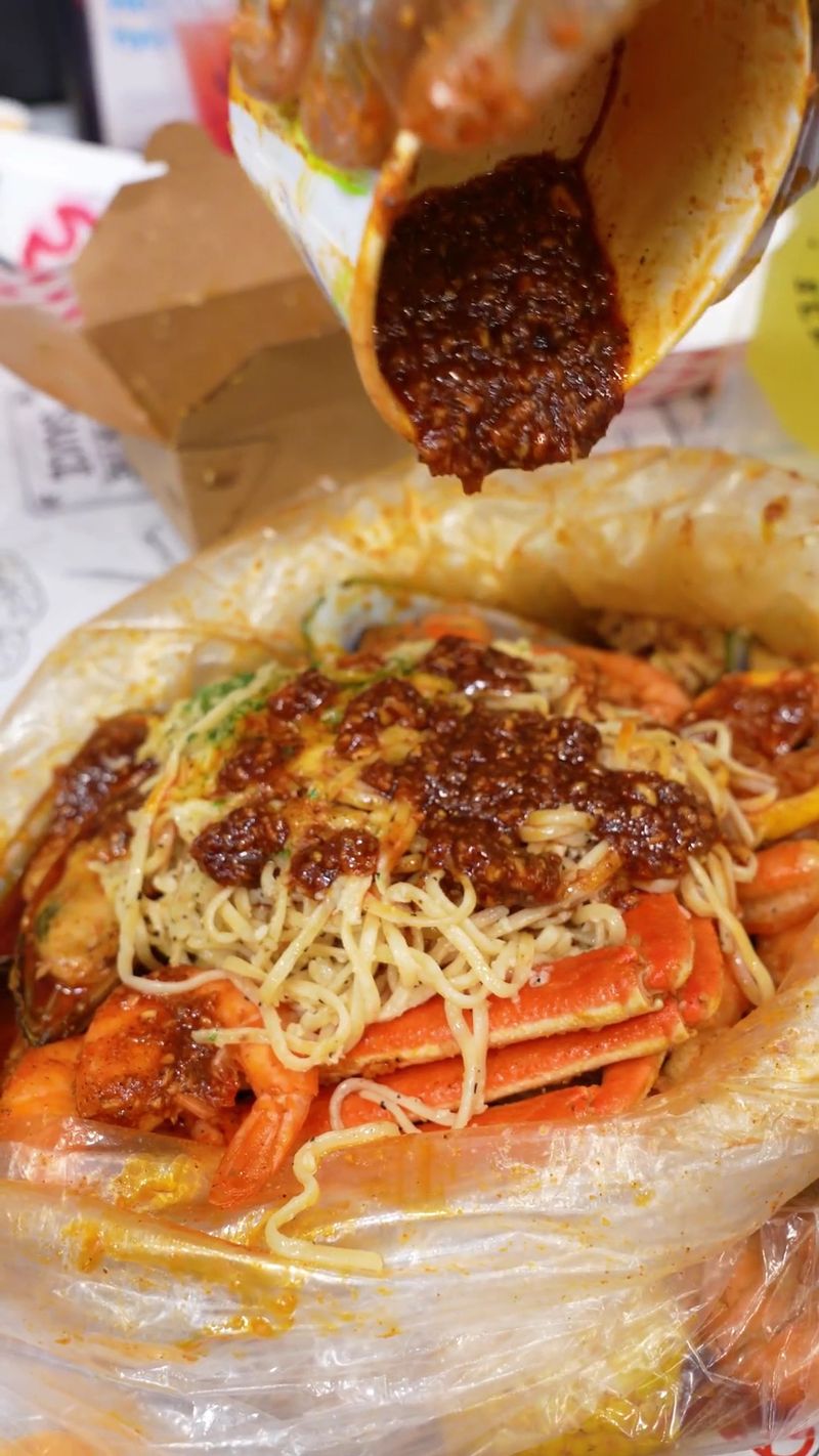 A Seafood Gem Tucked Into Bedford Avenue A Seafood Gem Tucked Into Bedford Avenue