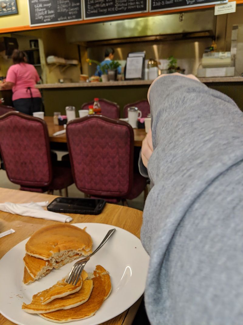 A Soft Verdict for Hungry Travelers