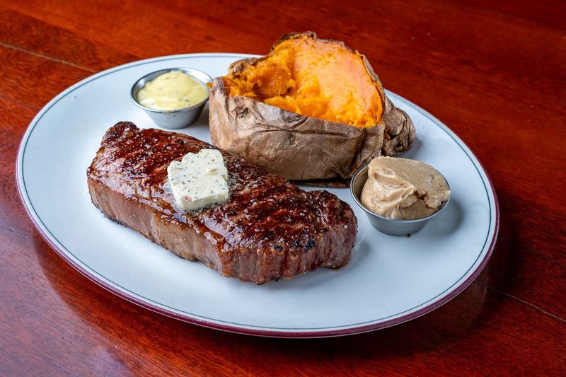 A Steakhouse on Washington Avenue