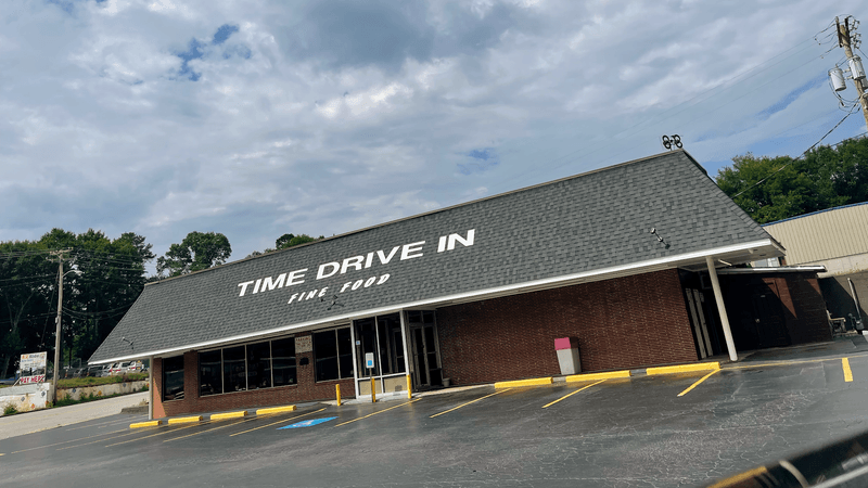 A Throwback Burger Shack in Upstate Seneca