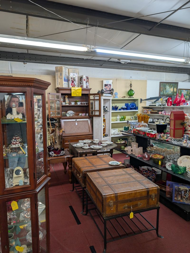 A Treasure Stop on the Road to the Smokies
