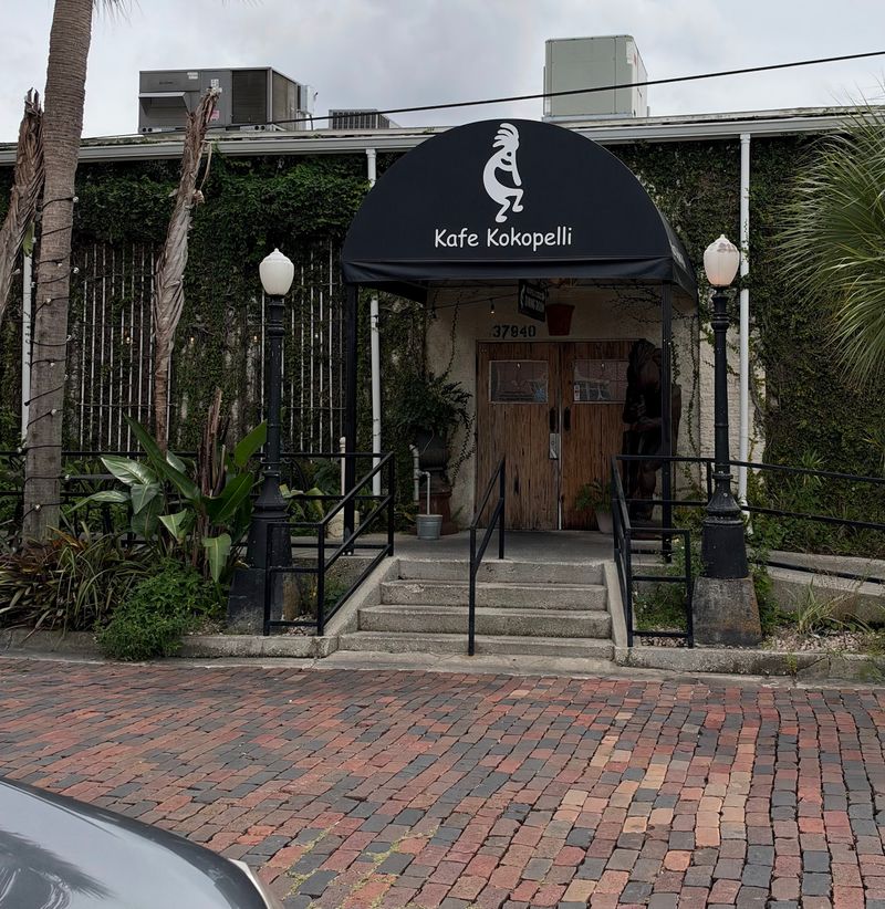 A Vine-Covered Gem in Historic Downtown A Vine-Covered Gem in Historic Downtown