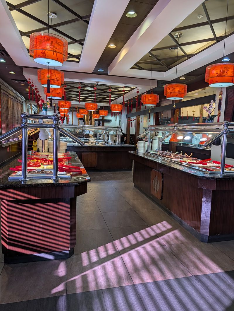 A West Nashville Buffet That Packs Way More Than It Shows A West Nashville Buffet That Packs Way More Than It Shows