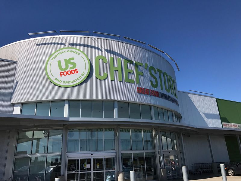 A Wholesale Grocer Off the I-240 Service Road