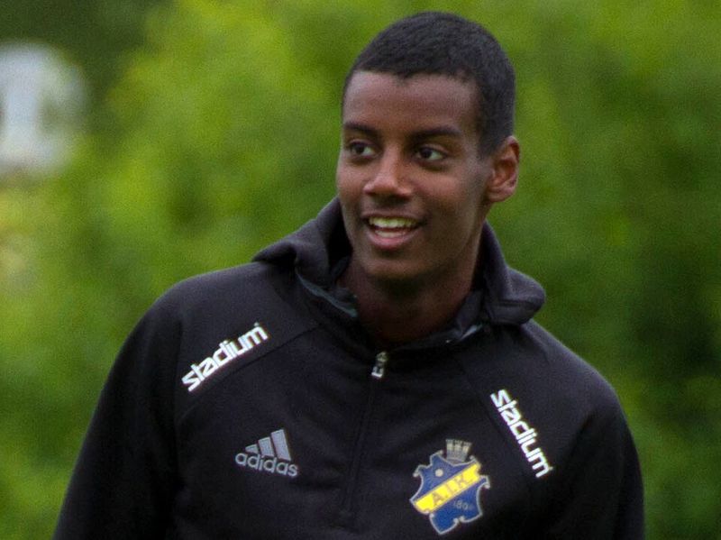 Alexander Isak: Approximately 86+ goals