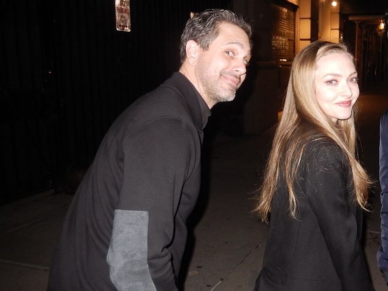 Amanda Seyfried and Thomas Sadoski