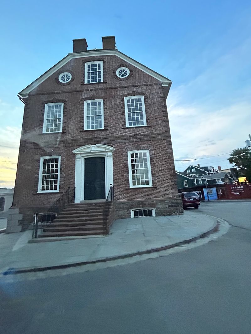 America's Densest Collection of Colonial Homes America's Densest Collection of Colonial Homes