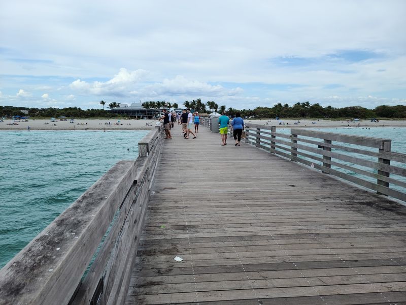 An Easygoing Mood for Every Kind of Visitor An Easygoing Mood for Every Kind of Visitor