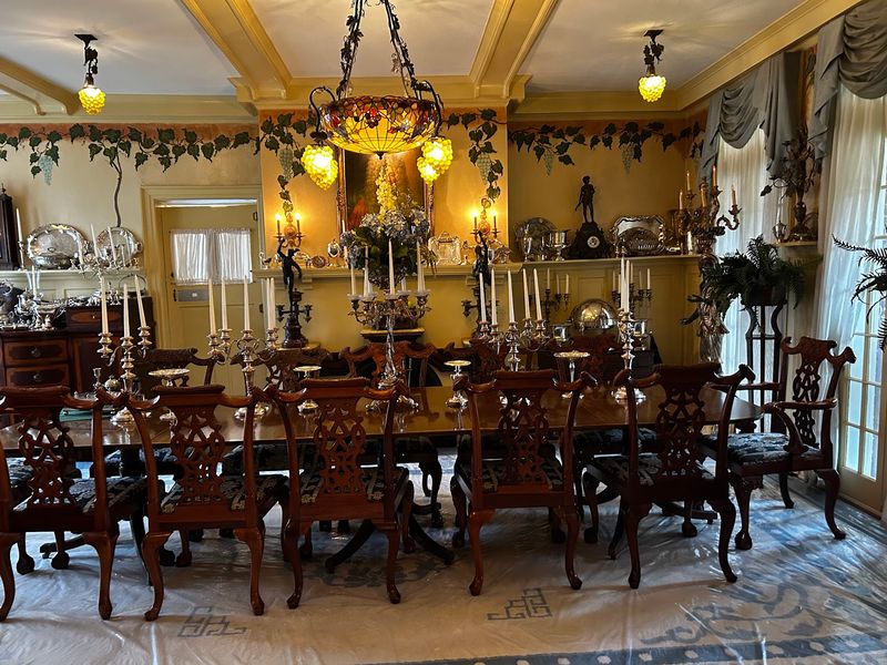 An Eclectic Treasure Trove of Antiques An Eclectic Treasure Trove of Antiques
