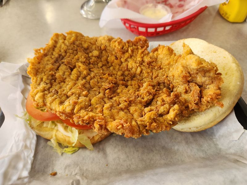 An Indiana Tenderloin Worth the Drive An Indiana Tenderloin Worth the Drive