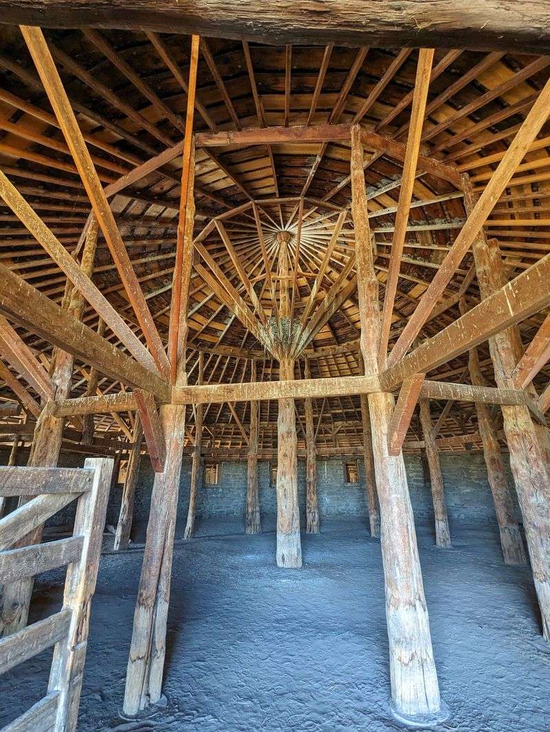 An Indoor Corral Built for Brutal Winters