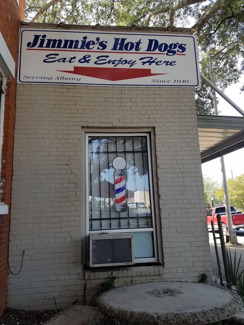 An Institution That Never Moved An Institution That Never Moved