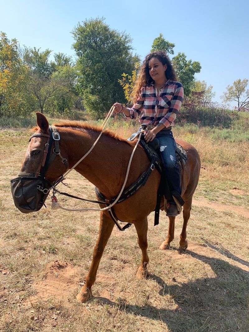 Arianna and the People Behind the Reins