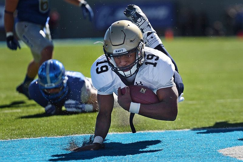 Athletes Often Compete Through Injuries Athletes Often Compete Through Injuries