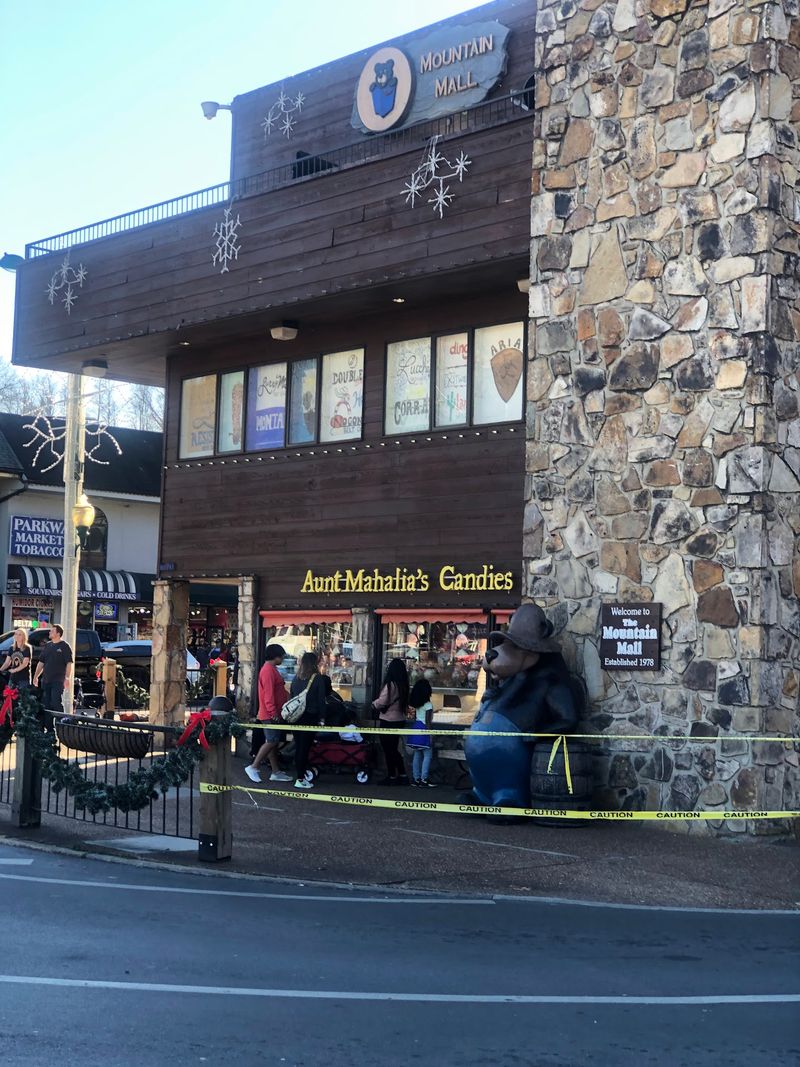 Aunt Mahalia's Candies, Gatlinburg, TN