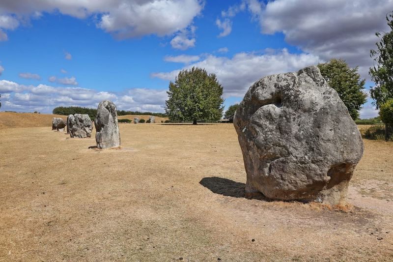 Avebury Stone Circle, Wiltshire, England Avebury Stone Circle, Wiltshire, England