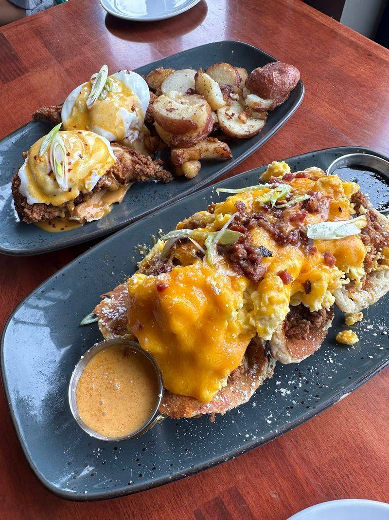 Avenue Brunch House