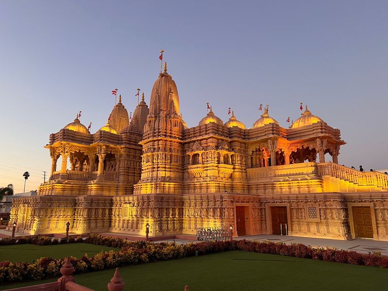 BAPS Shri Swaminarayan Mandir in Chino Hills BAPS Shri Swaminarayan Mandir in Chino Hills