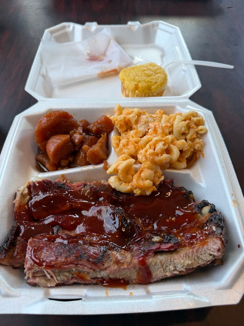 BJ’s Alabama BBQ!, Tampa, FL
