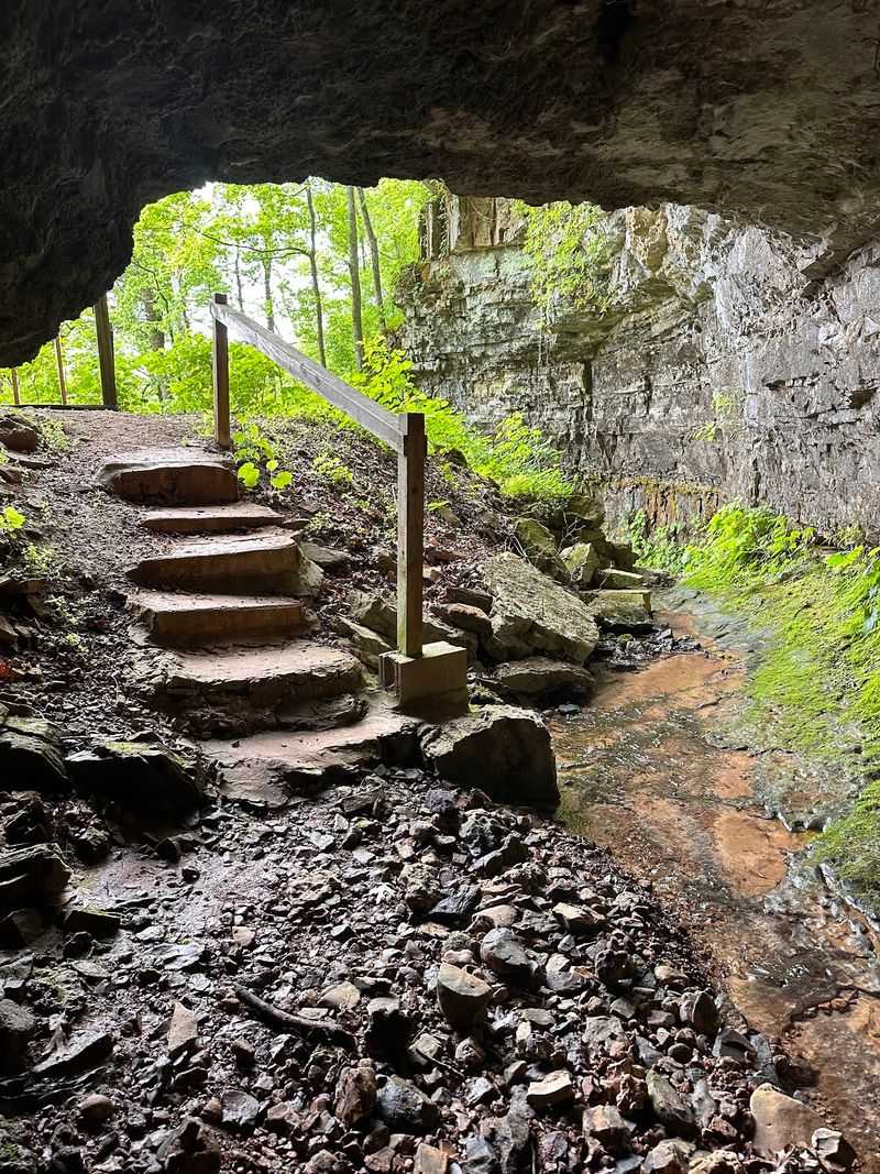 Bell Witch Cave, Adams, Tennessee Bell Witch Cave, Adams, Tennessee