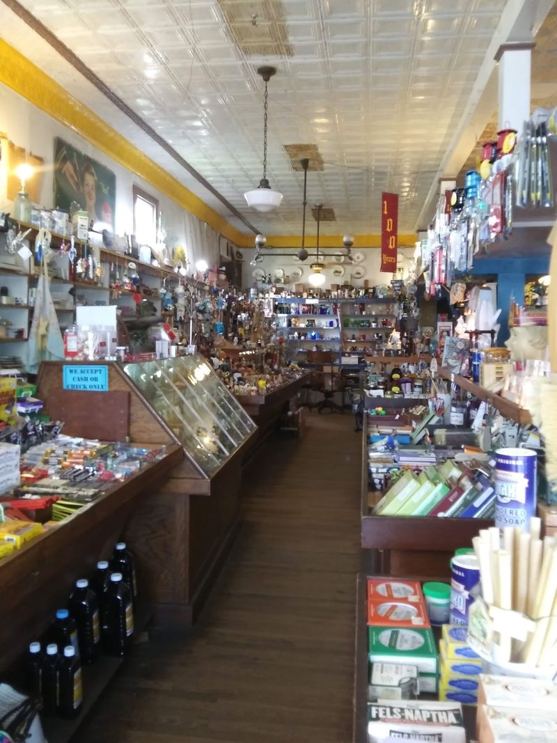 Berdine's 5 & Dime, Harrisville, West Virginia