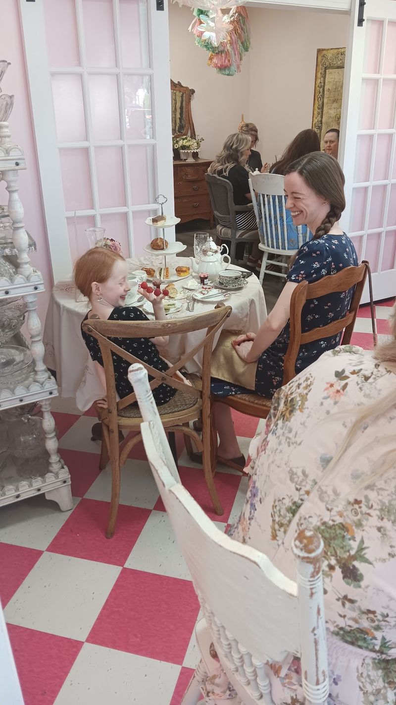 Birthday Teas and Mother-Daughter Dates Birthday Teas and Mother-Daughter Dates