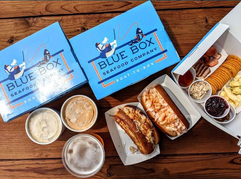 Blue Box Seafood Company, Winchester Bay, OR